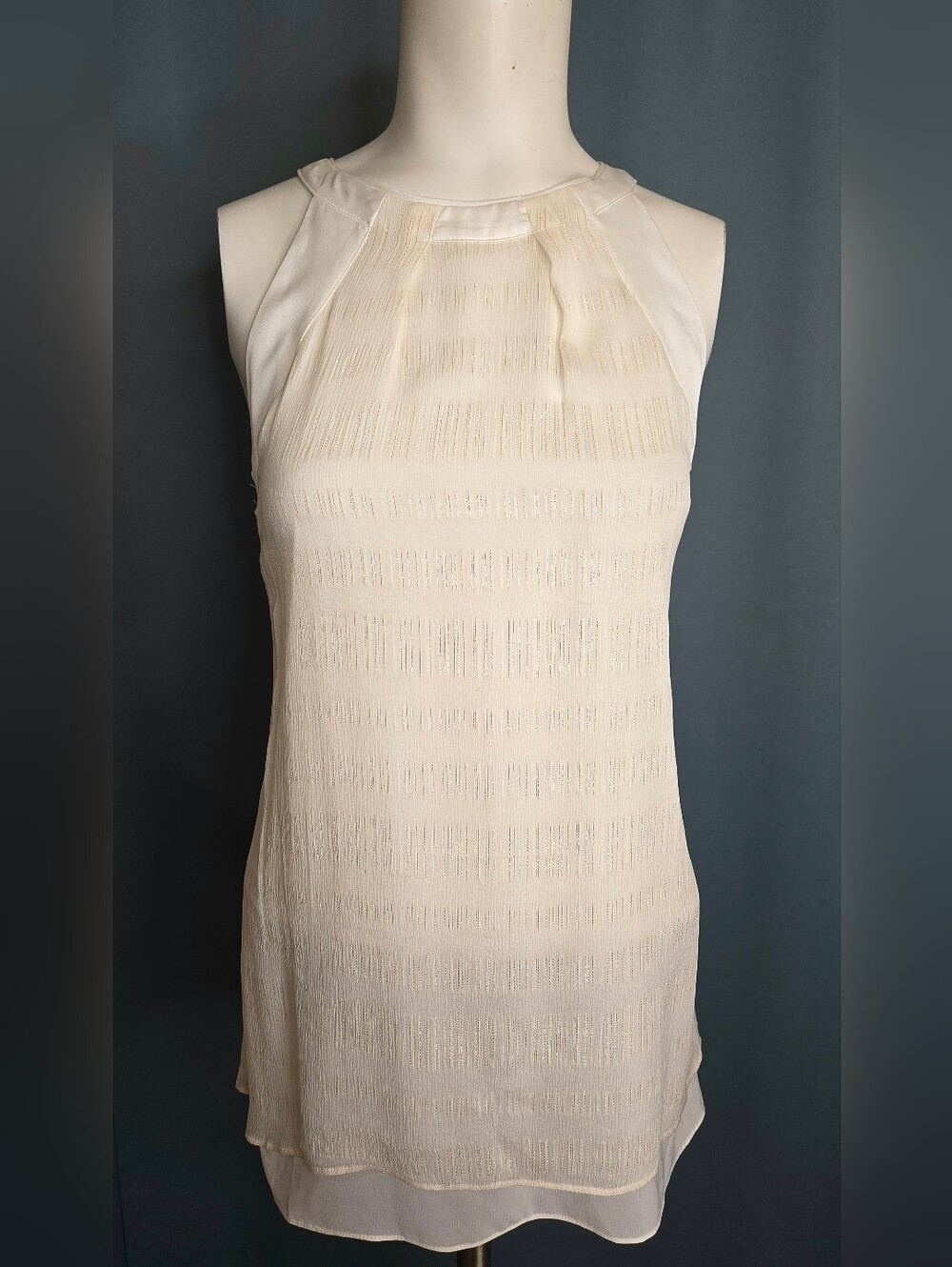 White House Black Market White Metallic Silk Sleeveless Tunic Top NWT Size 4